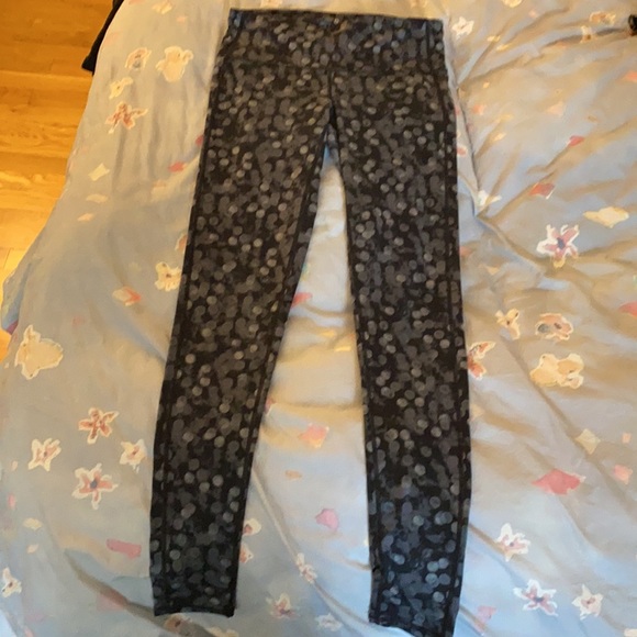 Athleta 7/8 leggings - Picture 3 of 3